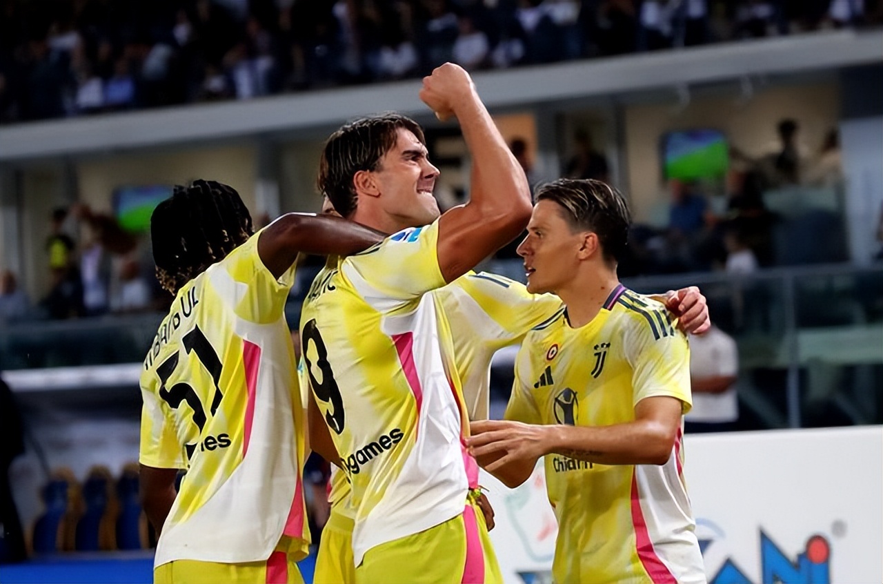 AC米兰发布备战花絮，今晨绝杀压哨，国王杯任务艰巨，细节决定成败的简单介绍